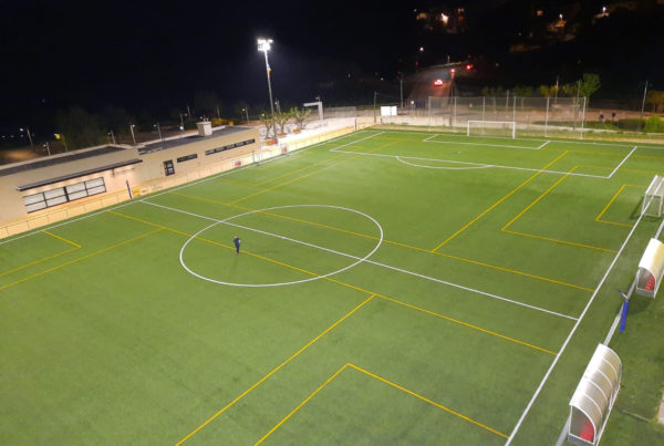 Campo de futbol de Sant Cebria de Vallalta - Luminaria Metro M
